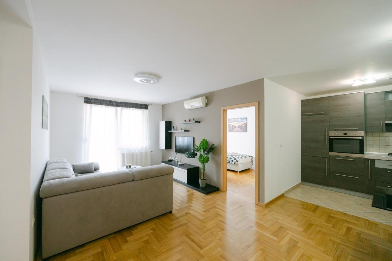 Ladenta Apartman*** 萨格勒布 外观 照片